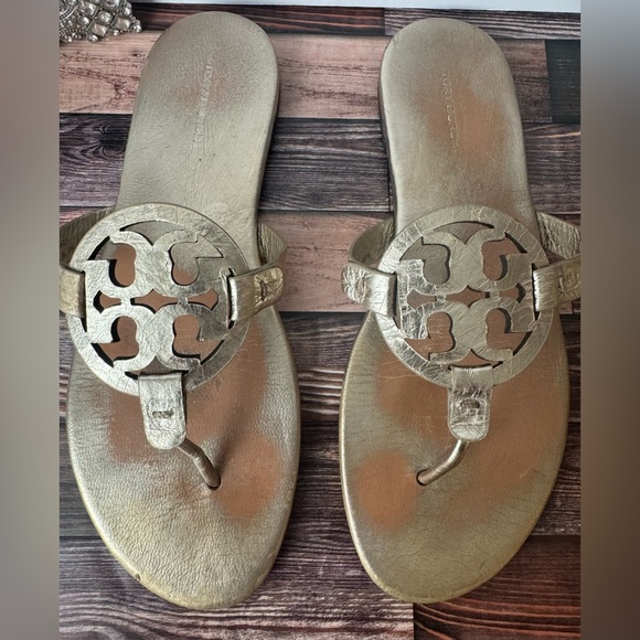 Tory Burch Miller Leather Thong Sandals Gold 10M - Picture 2 of 10